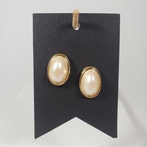 💥CLOSING SALE💥 Richelieu Faux Pearl Earrings